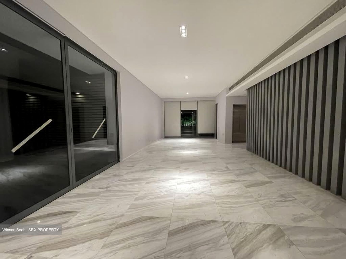 Illoura (D10), Terrace #564023621